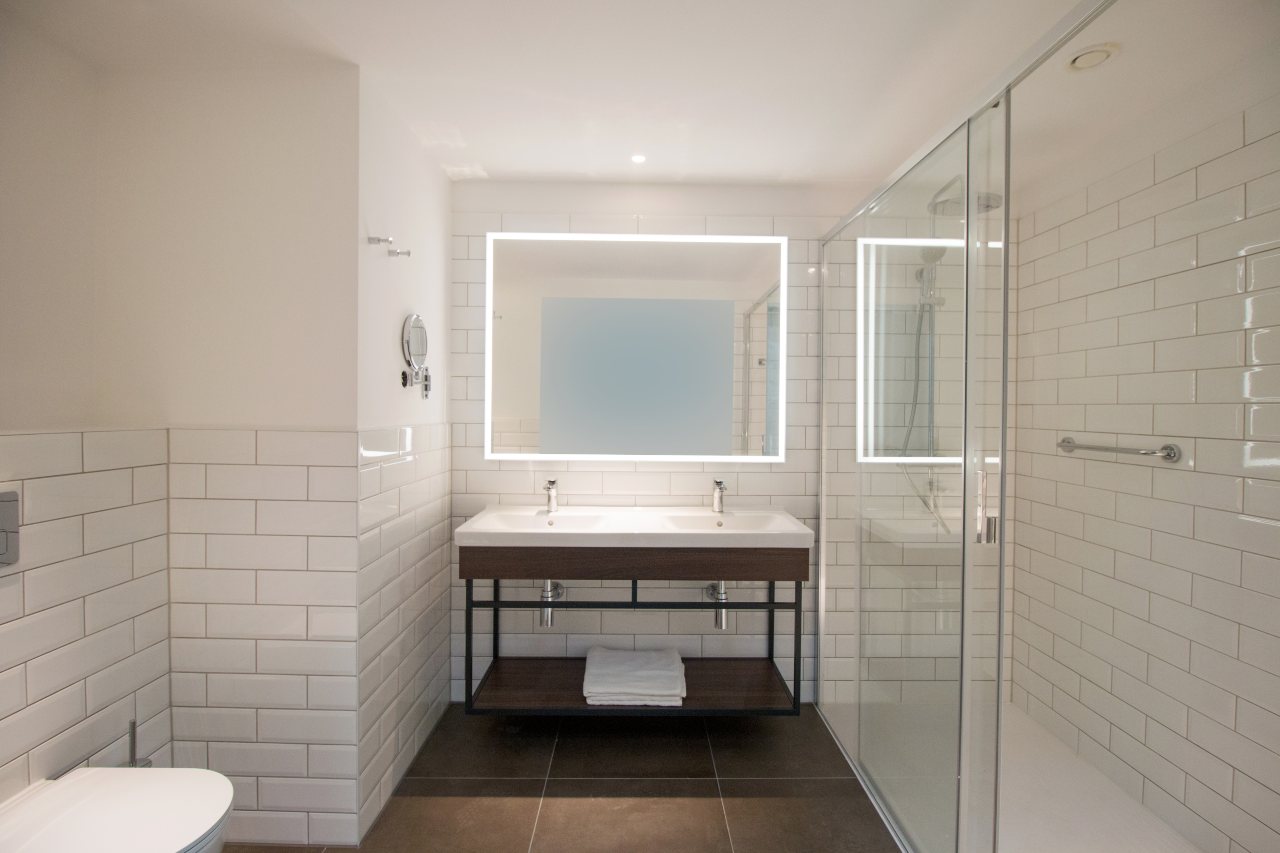 modular-bathrooms-for-business-hotels