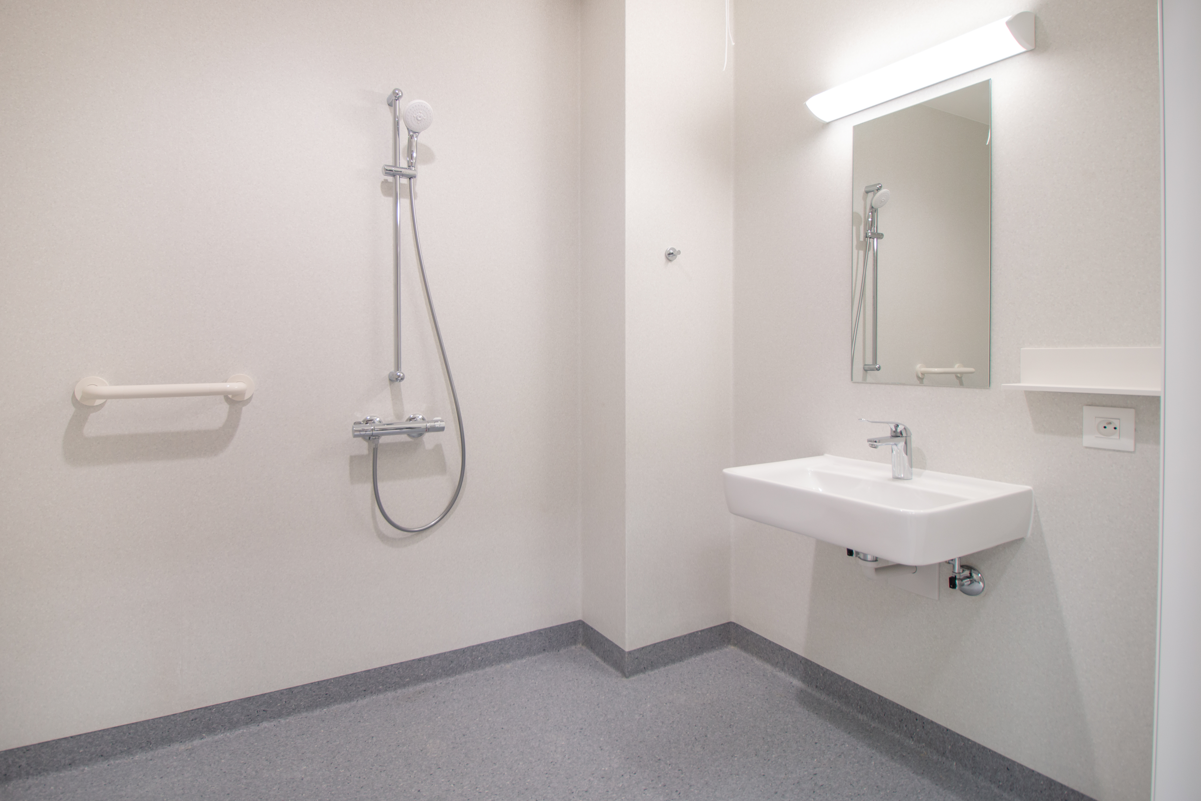 Modular bathrooms for Odense University Hospital