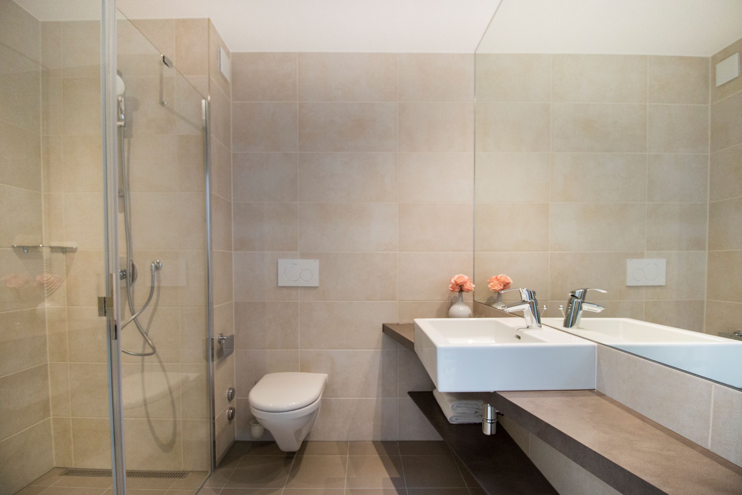 Prefabricated bathroom pods for the Hotel Atrium Park in Meyrin