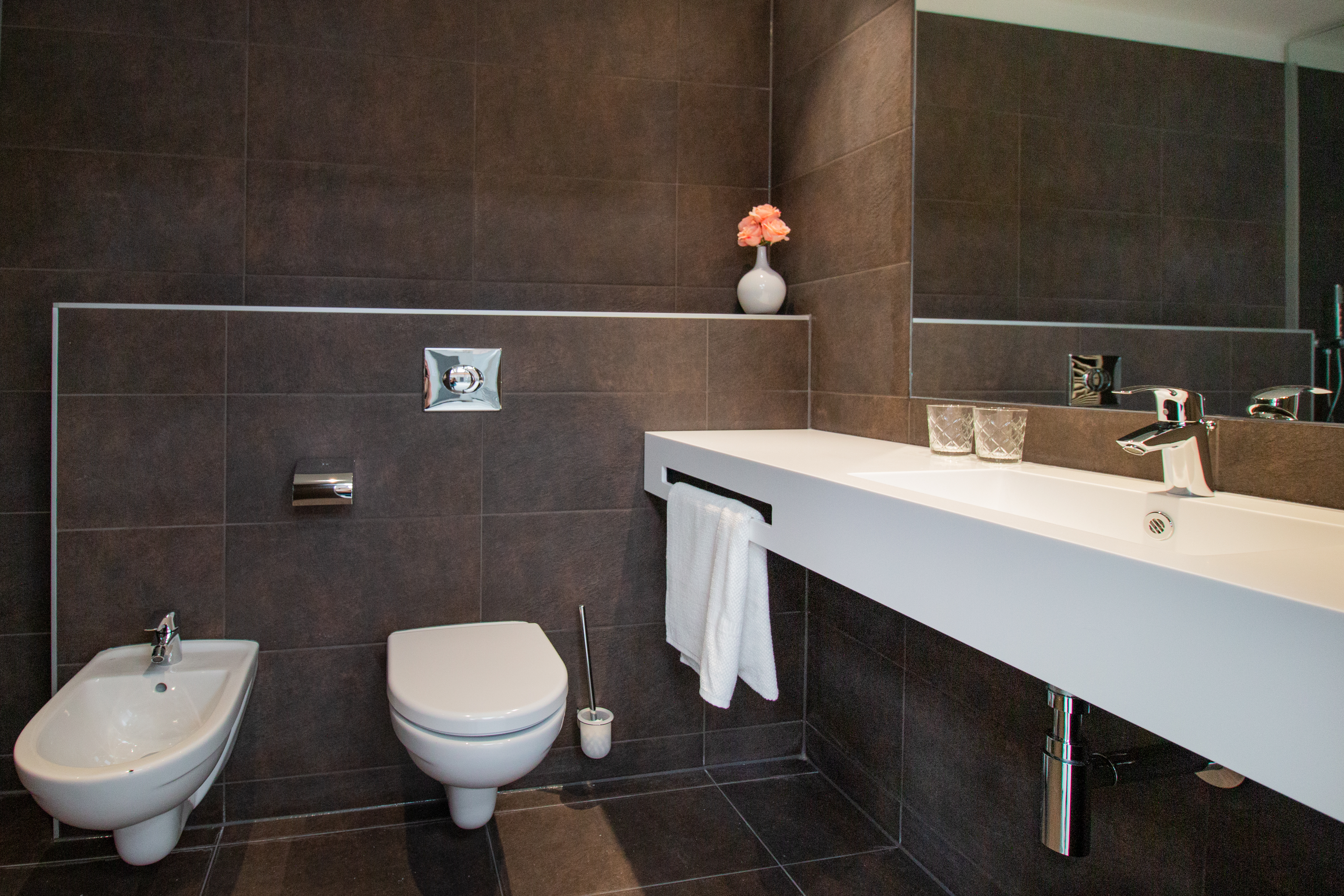 Modular bathroom pods for Hotel Lungo in Livigno
