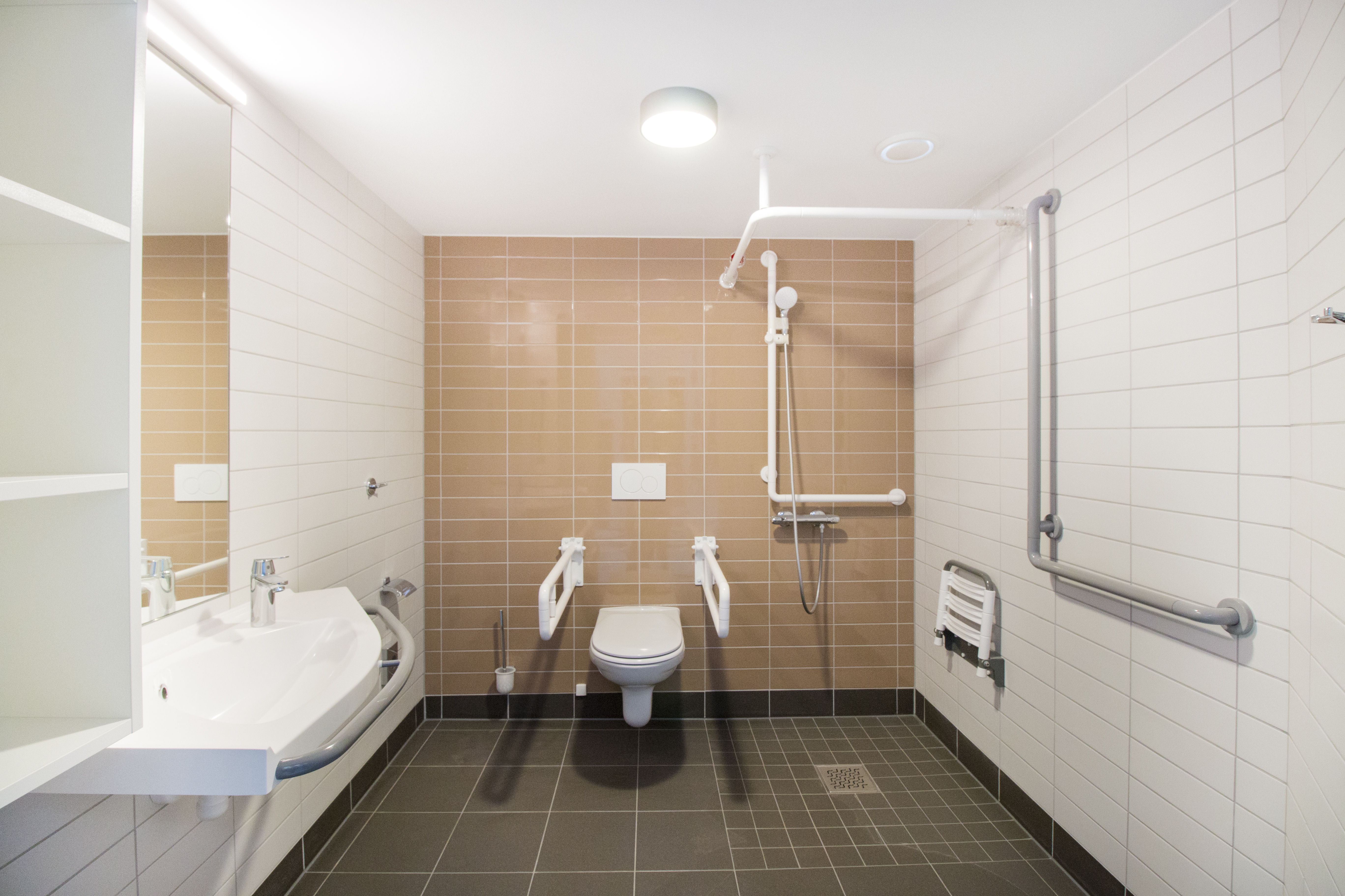 Prefabricated bathroom pods for Hospital in Tønsberg - Somatic Building